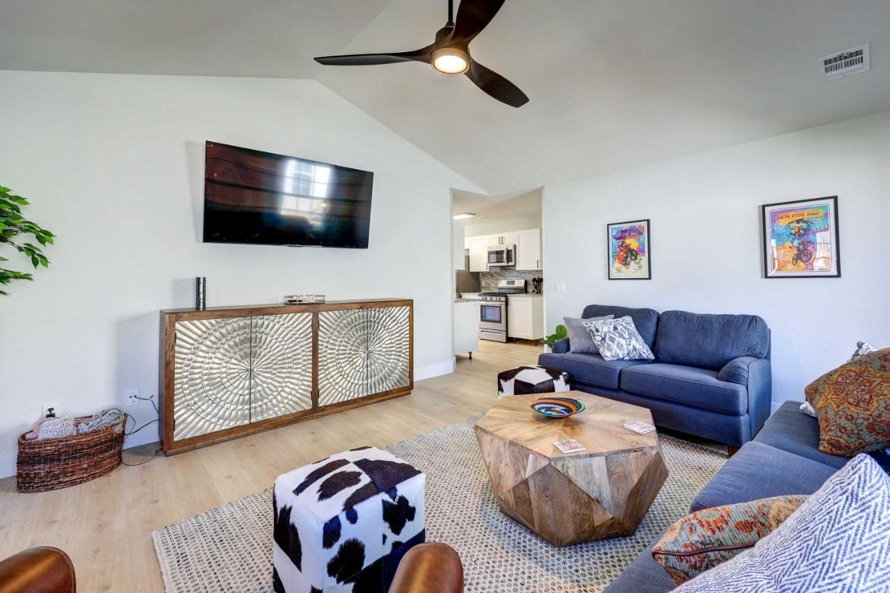 Chic Bentonville Home With Patio And Fire Pit! 외부 사진